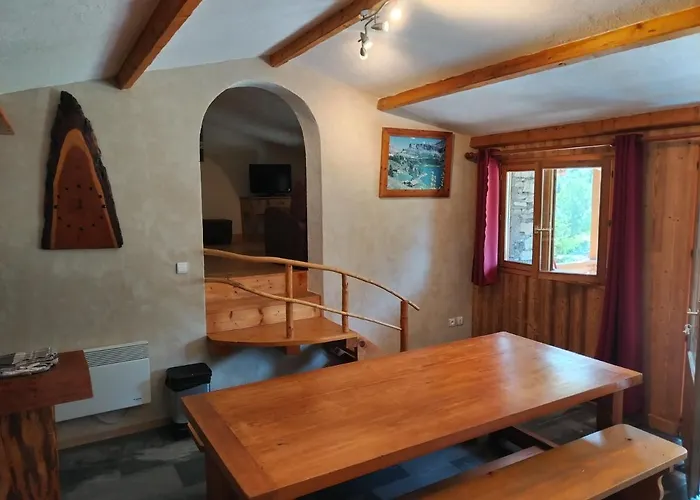 Chalet Le Grand Mean